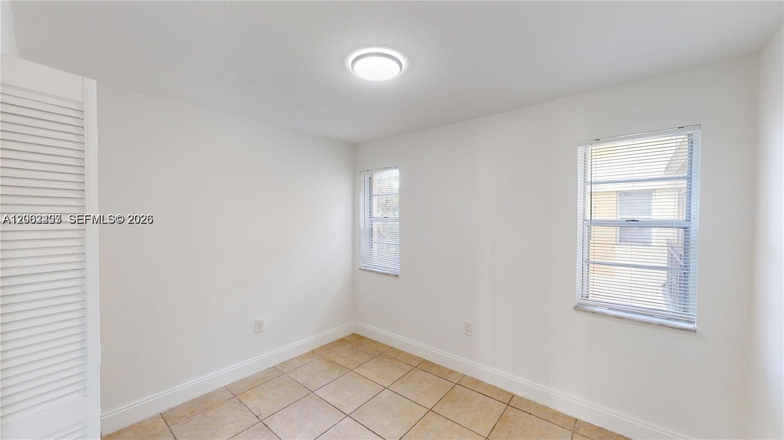 453 SW 2nd St 301C photo 9