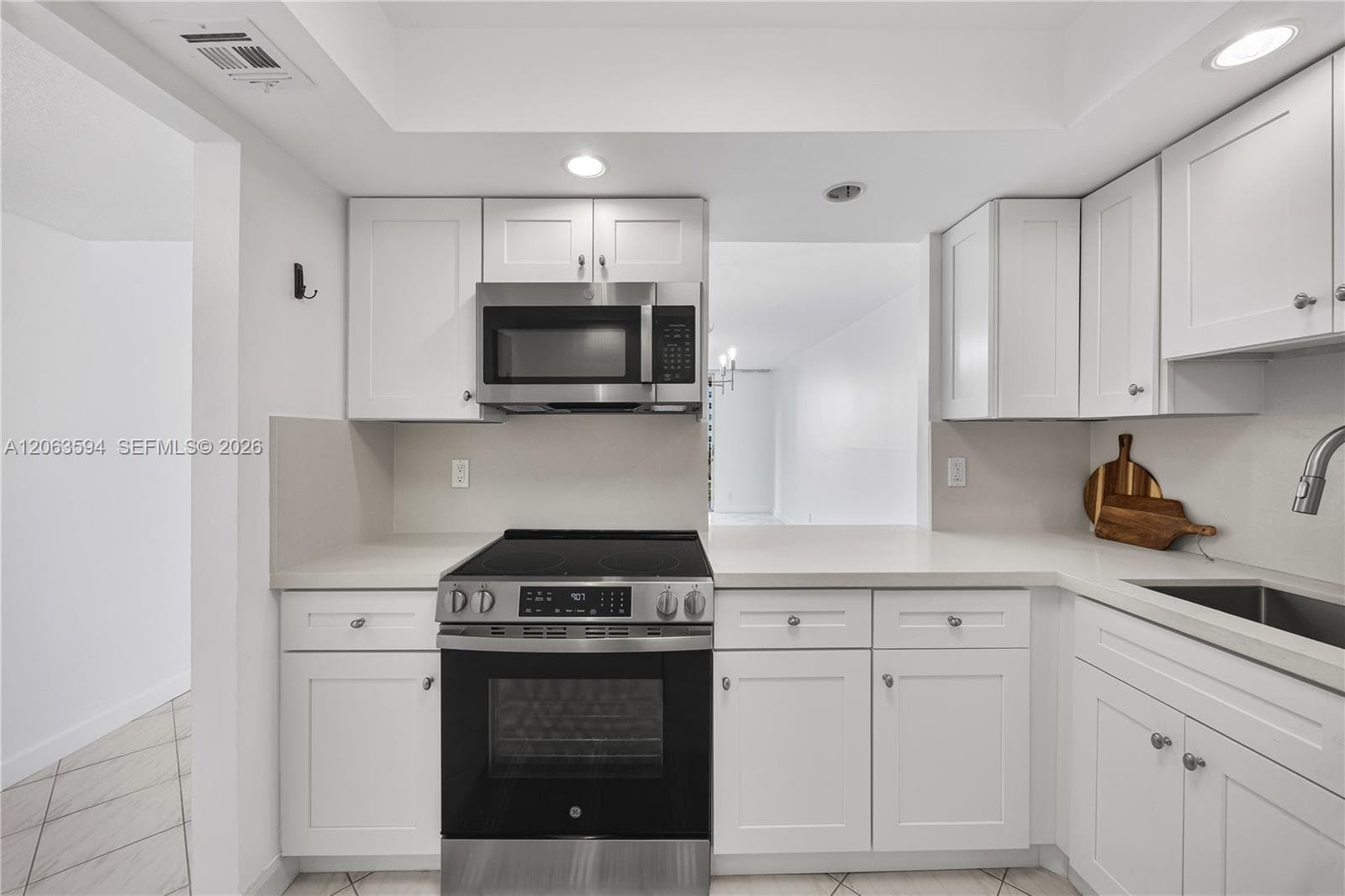 1825 S Ocean Dr 313 photo 12