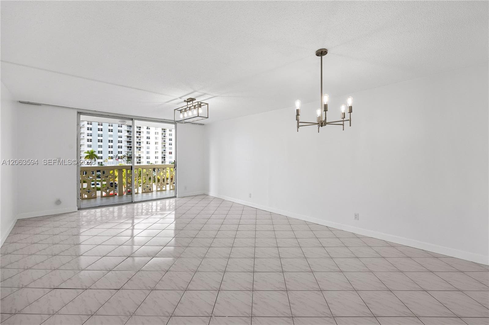 1825 S Ocean Dr 313 photo 7