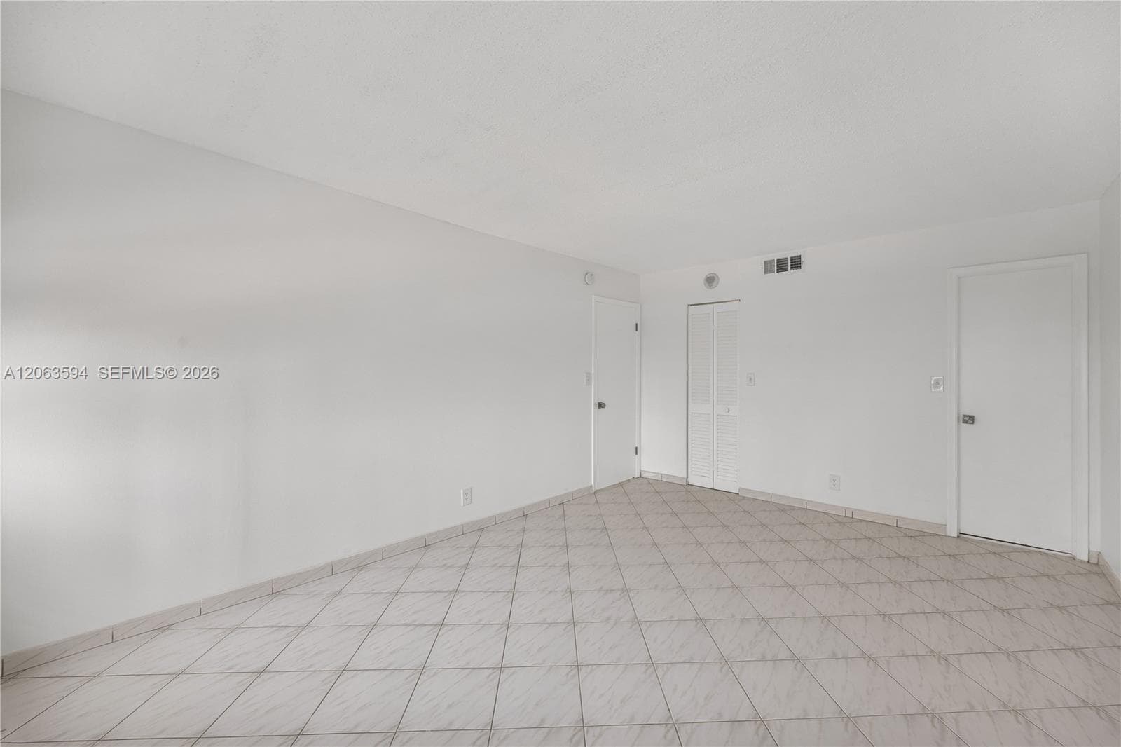 1825 S Ocean Dr 313 photo 20