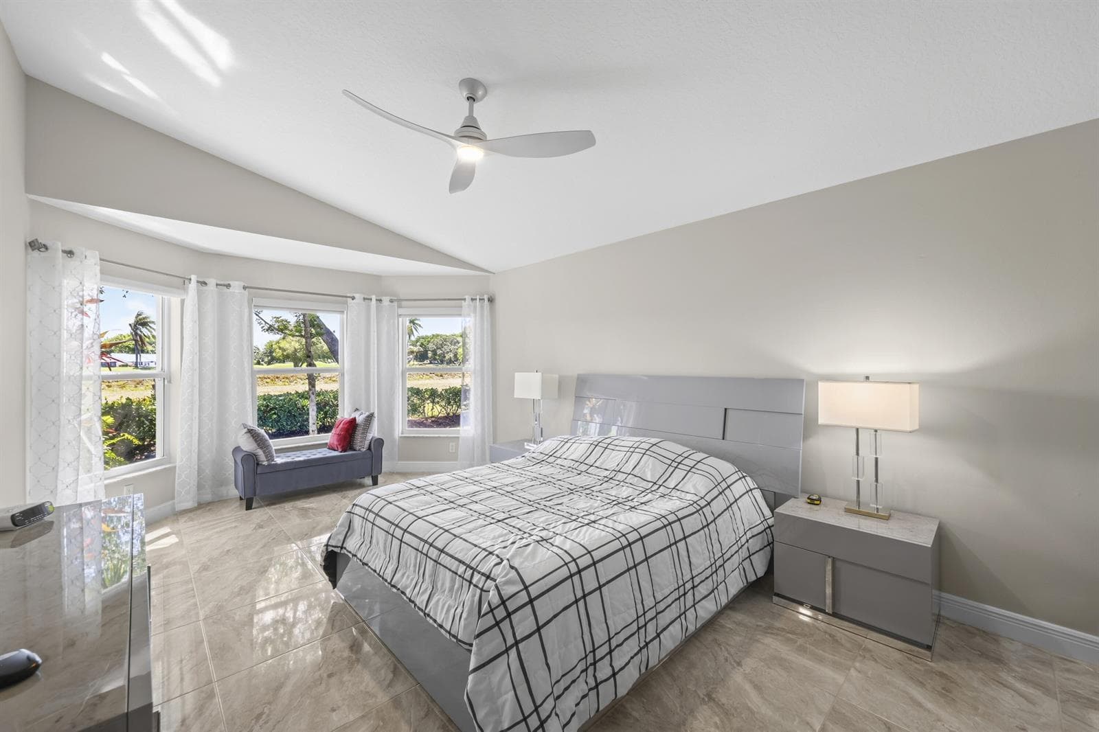 12035 Roma Road photo 18