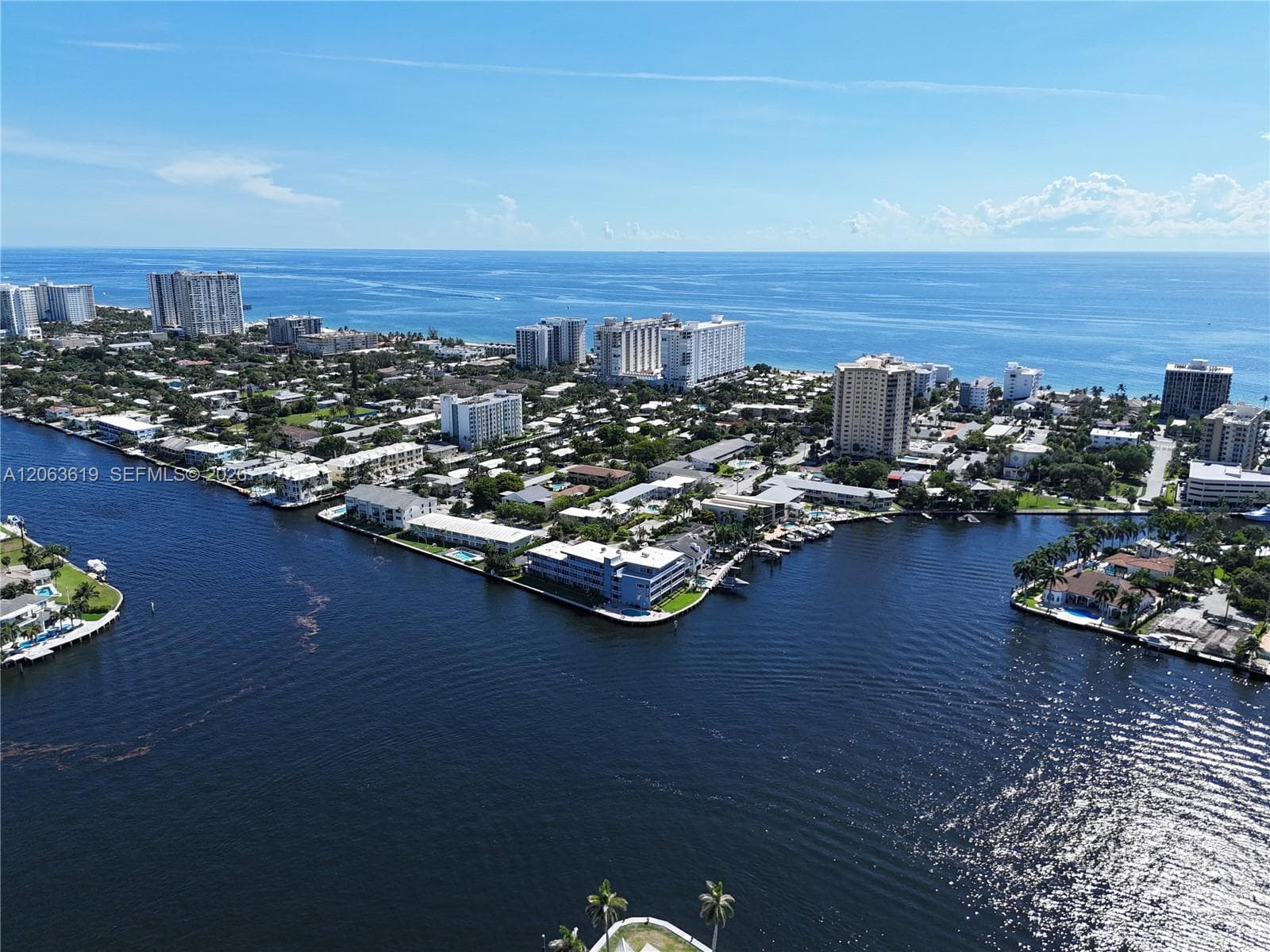 1201 S Riverside Dr 301 photo 21