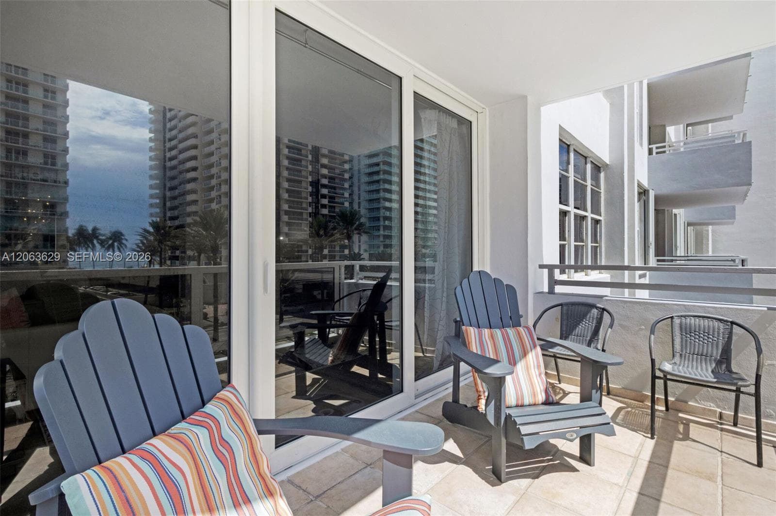 5700 Collins Ave 4C photo 2