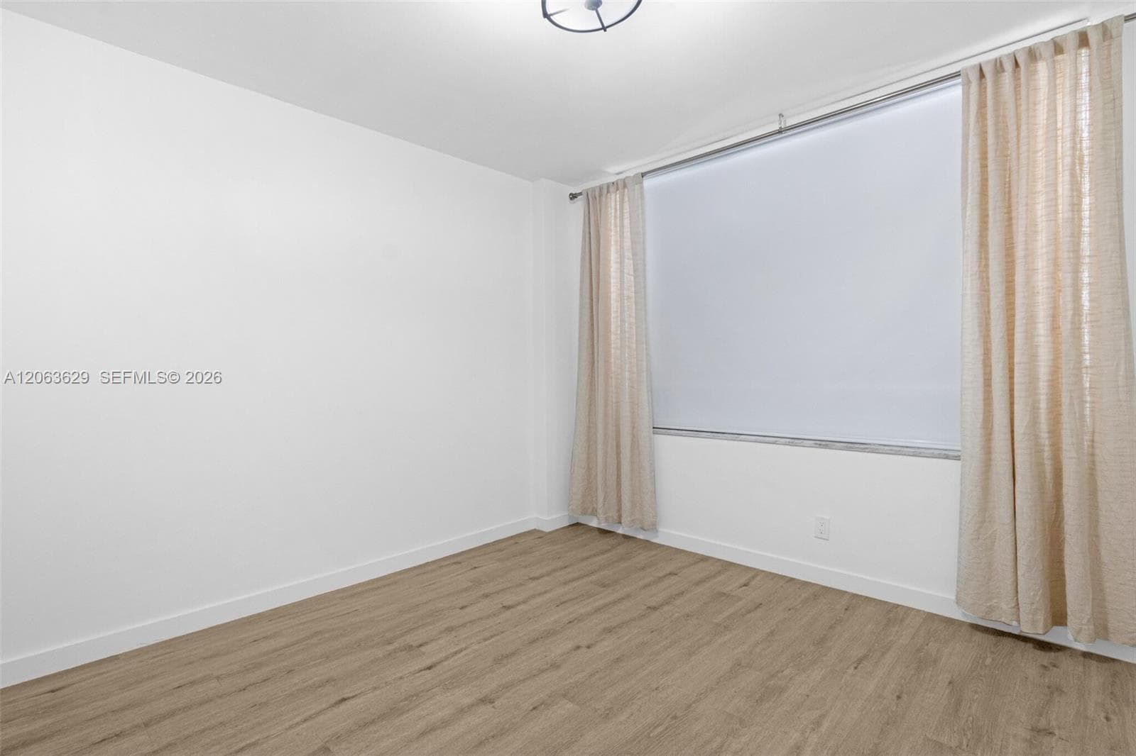 5700 Collins Ave 4C photo 24