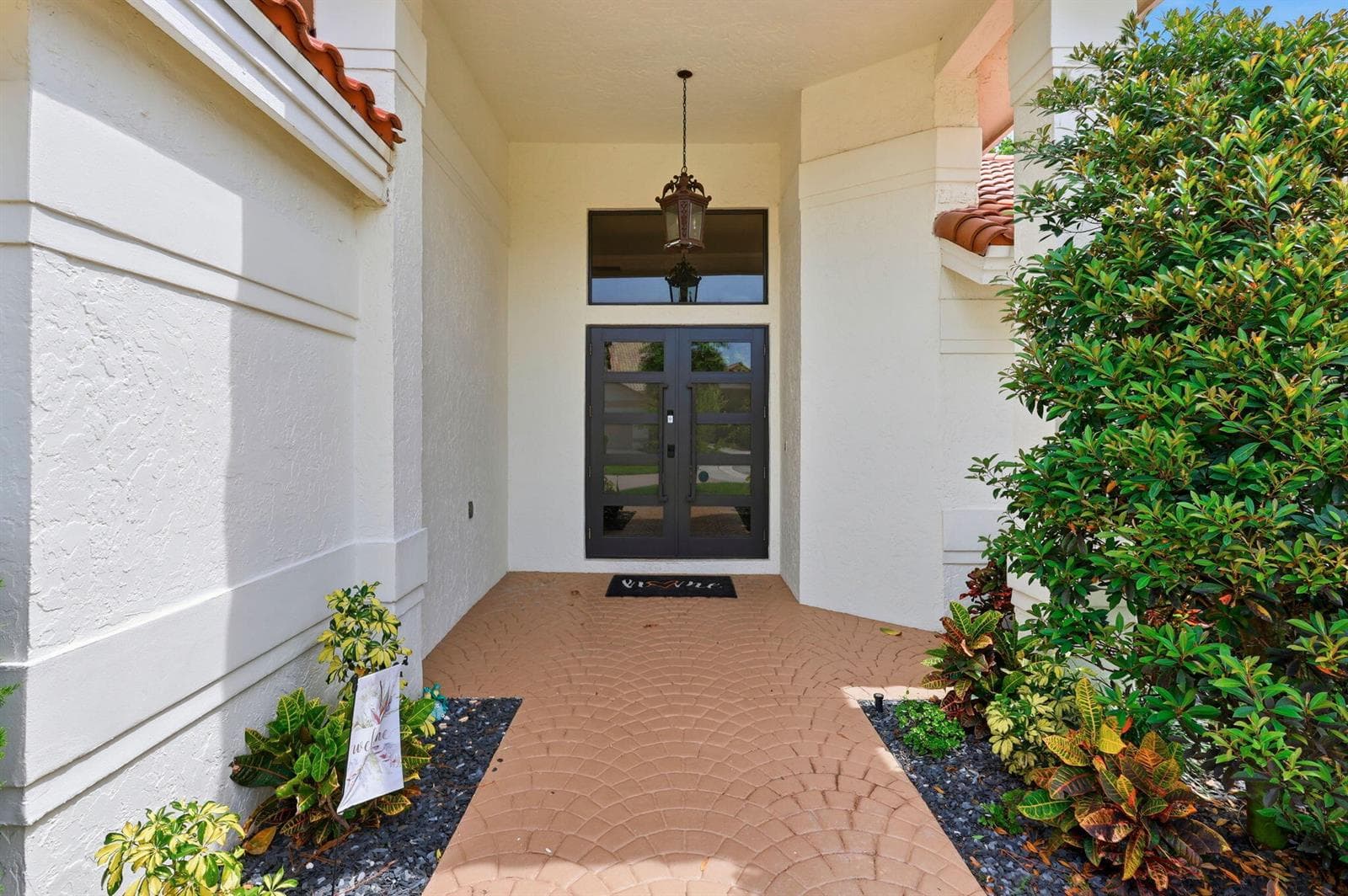 2302 NW 66th Drive photo 4
