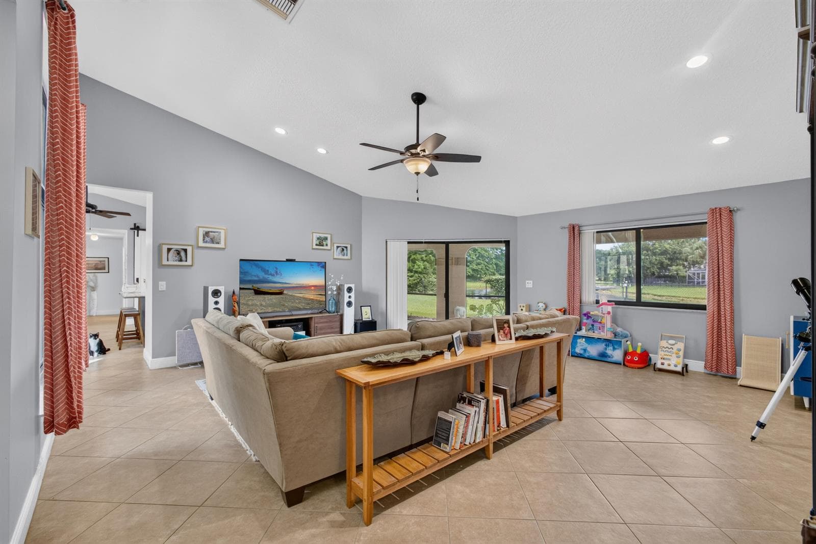 1848 Lynton Circle photo 9