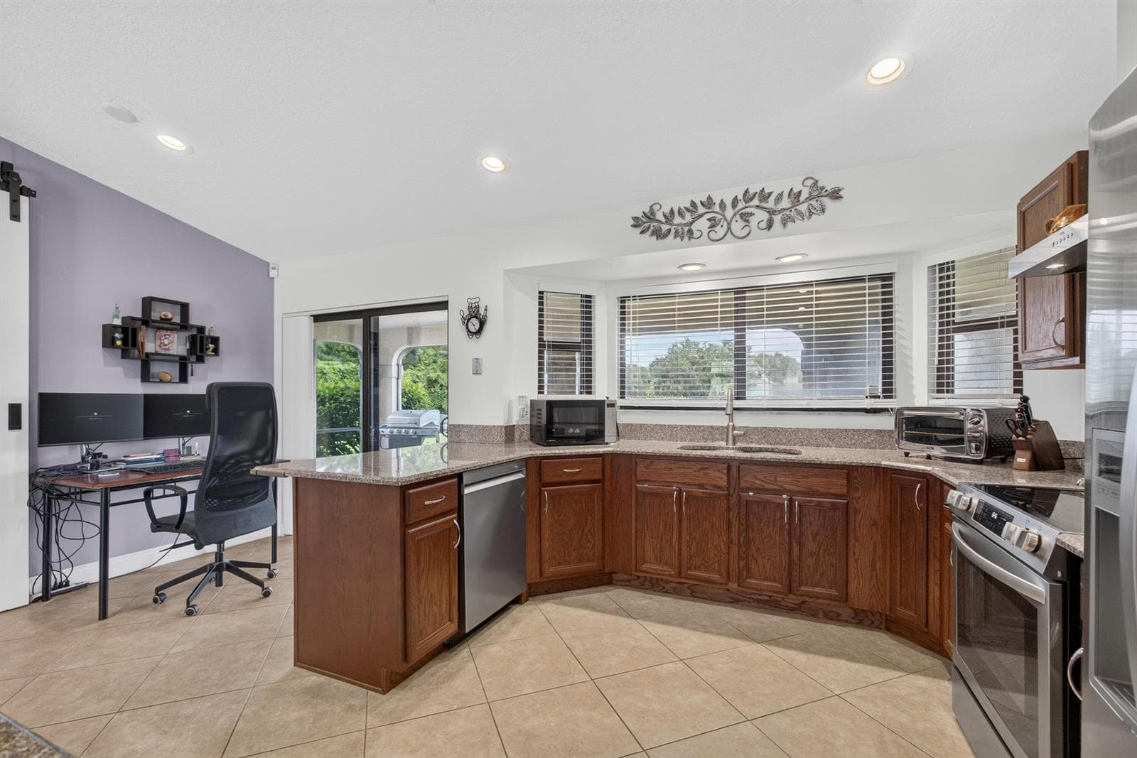 1848 Lynton Circle photo 11