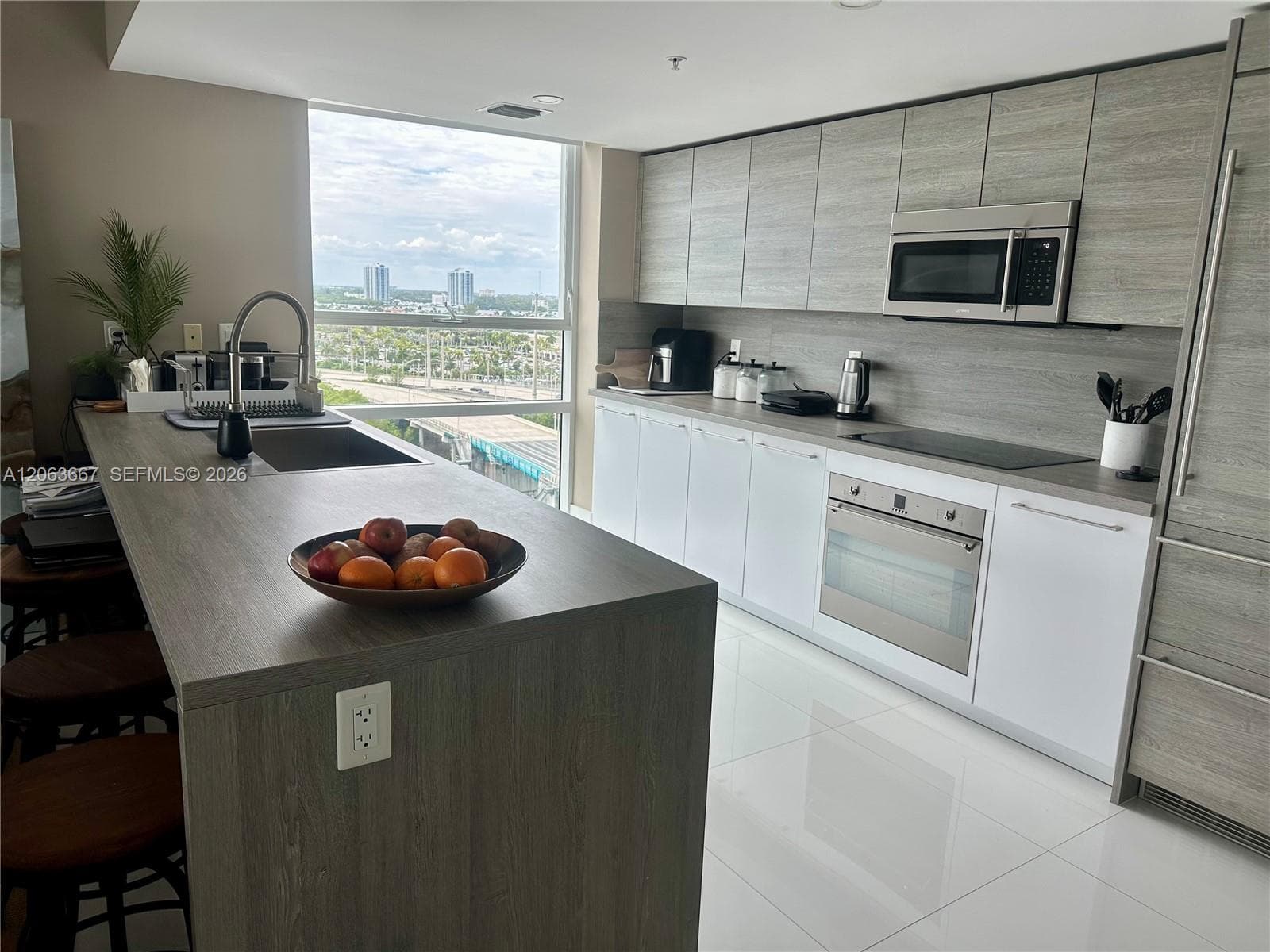 400 Sunny Isles Blvd 1401 photo 17