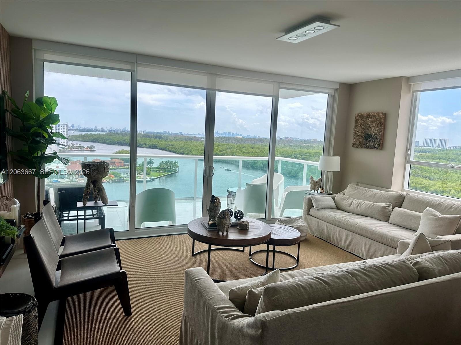 400 Sunny Isles Blvd 1401 photo 12