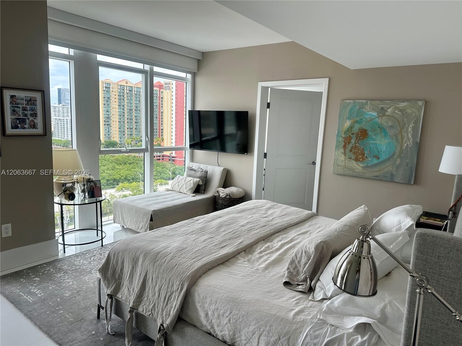 400 Sunny Isles Blvd 1401 photo 22