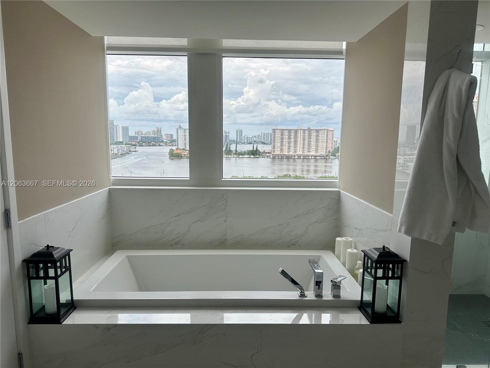 400 Sunny Isles Blvd 1401 photo 24