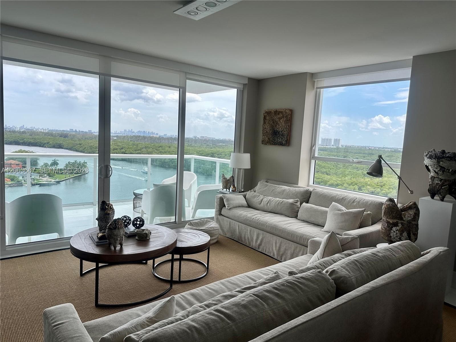 400 Sunny Isles Blvd 1401 photo 14