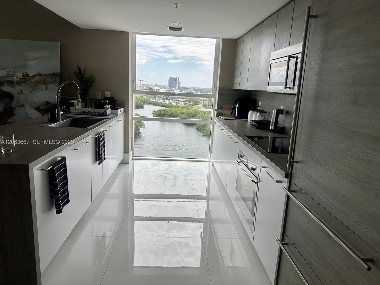 400 Sunny Isles Blvd 1401 photo 11