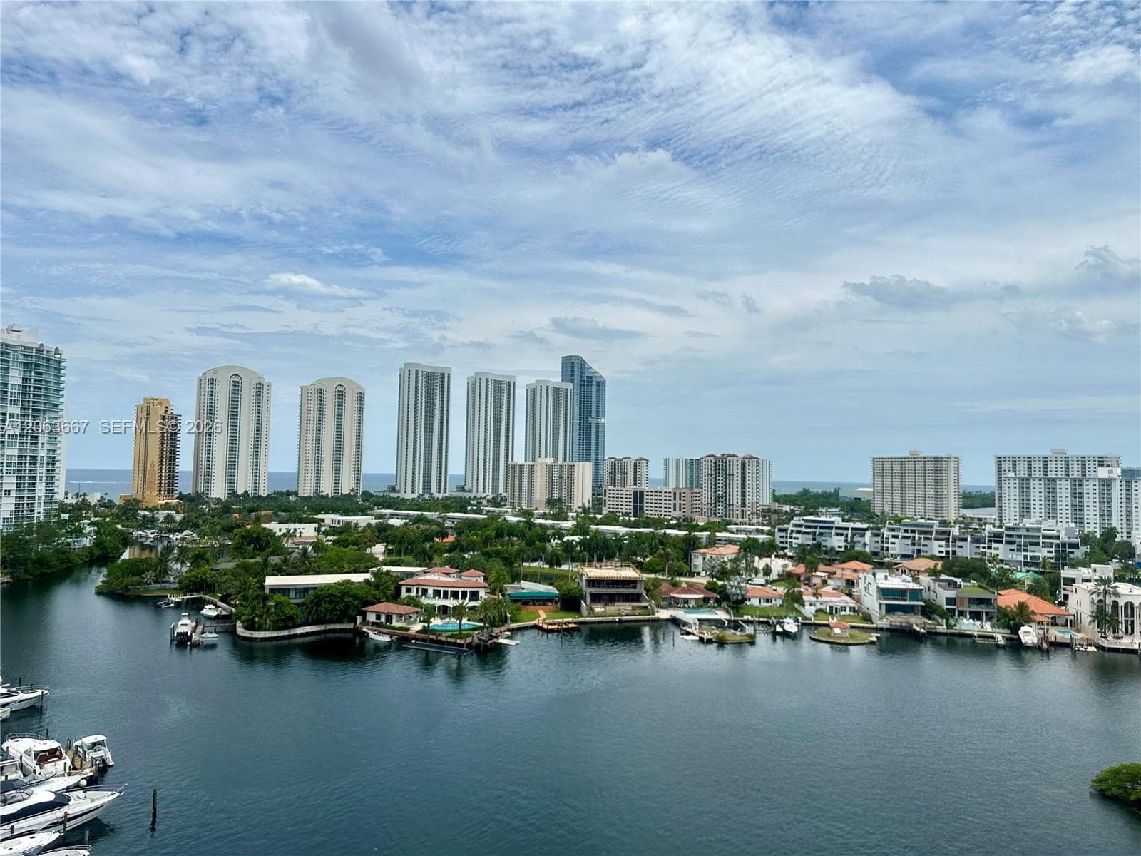 400 Sunny Isles Blvd 1401 photo 4