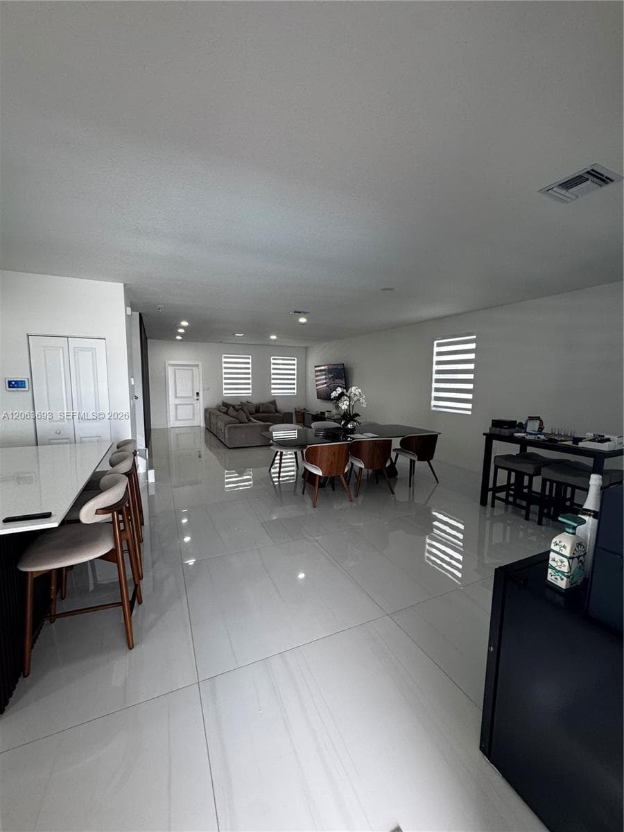 18618 SW 136th Ct photo 6