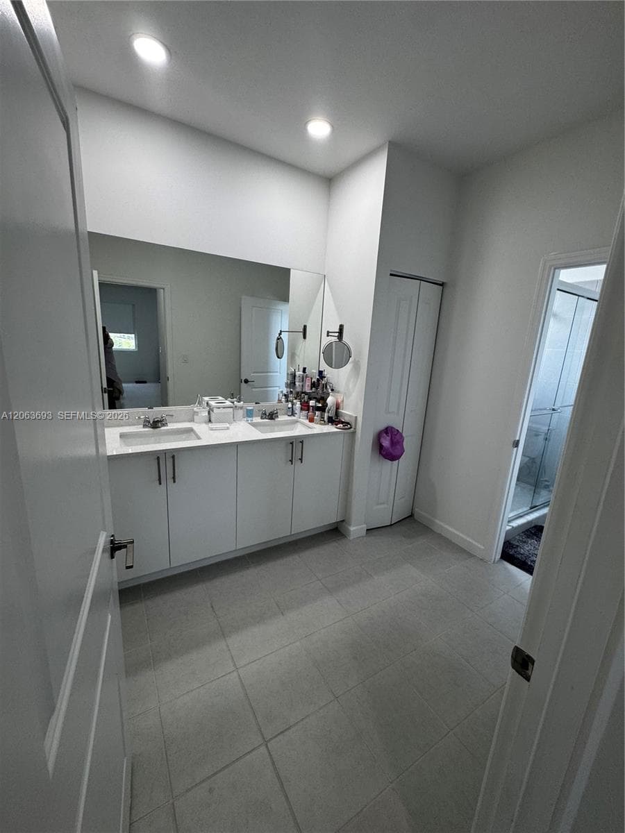 18618 SW 136th Ct photo 13