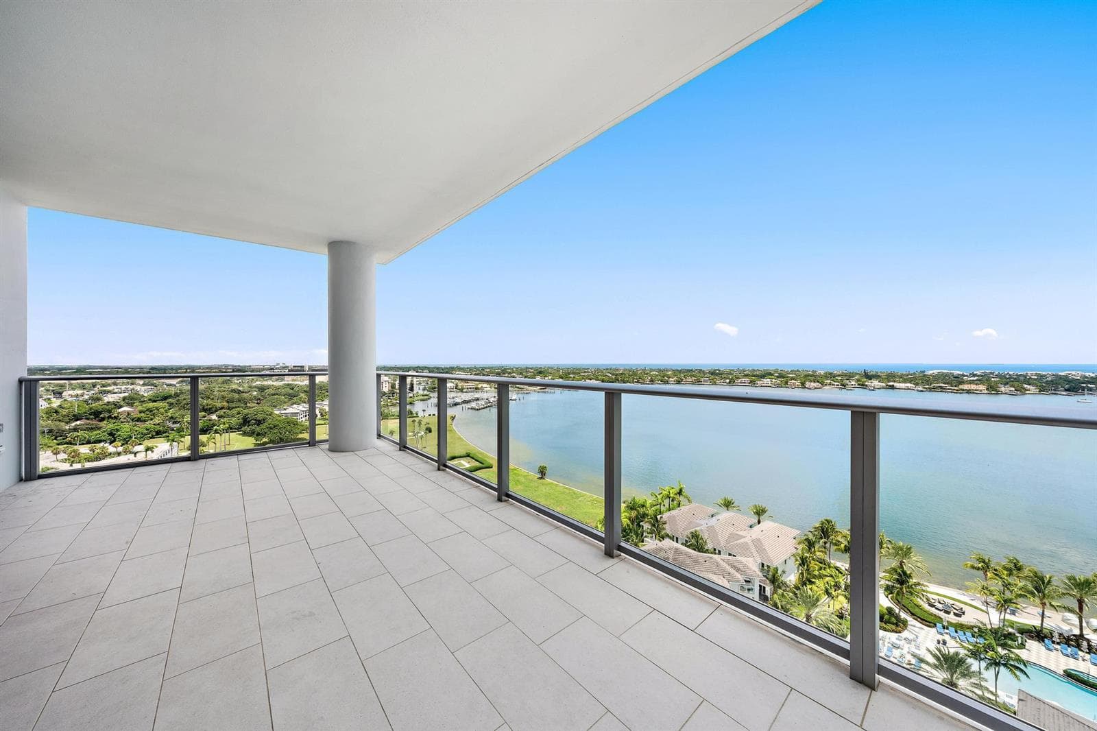 1 Water Club Way 1604 photo 15