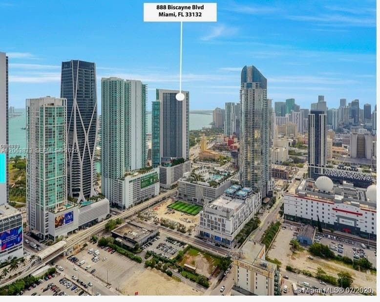 888 Biscayne Blvd 4009 photo 2