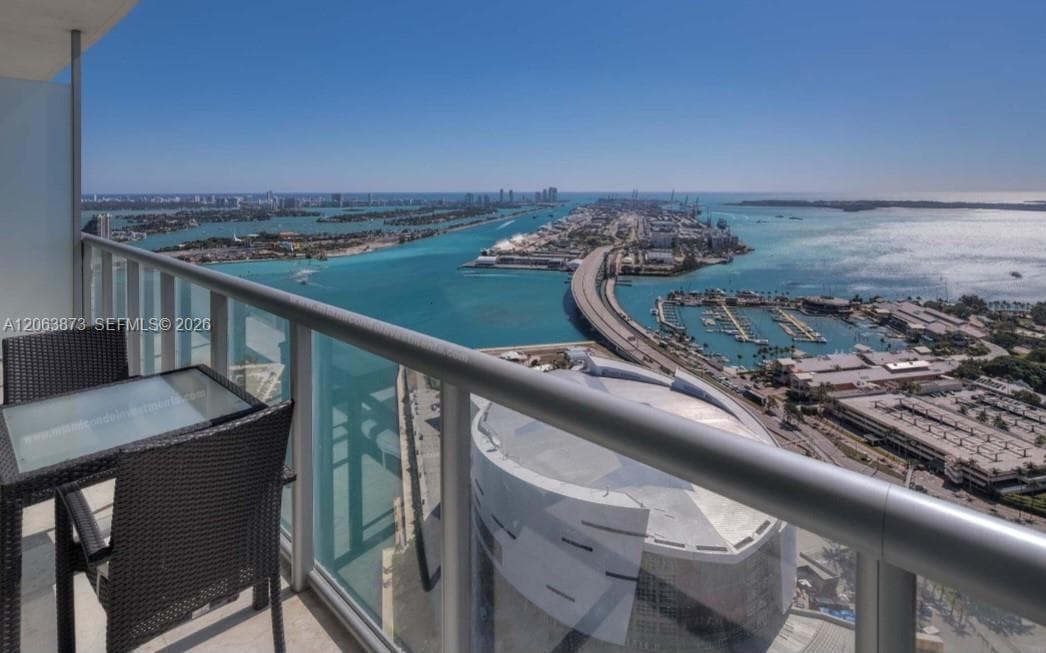 888 Biscayne Blvd 4009 photo 7