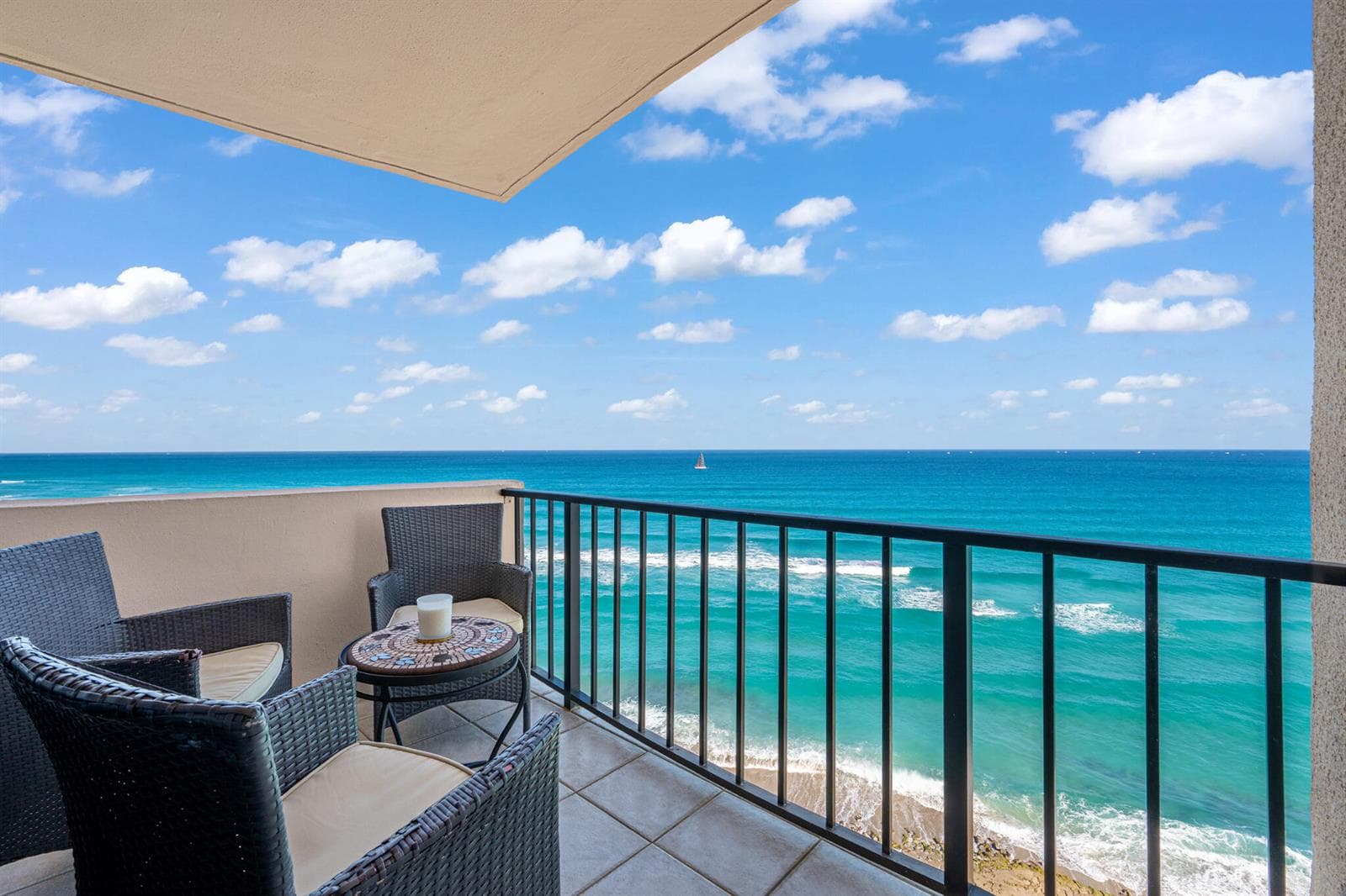 4200 N OCEAN Drive 1-1101 photo 4