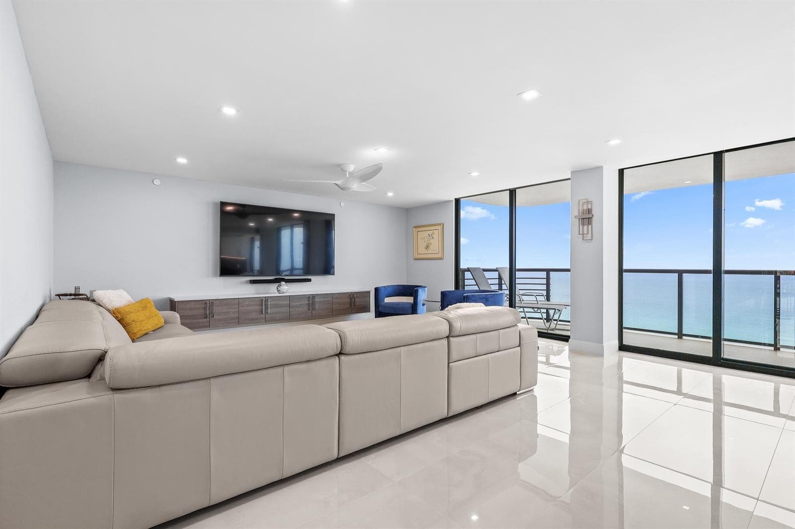250 S OCEAN Boulevard 15D photo 7