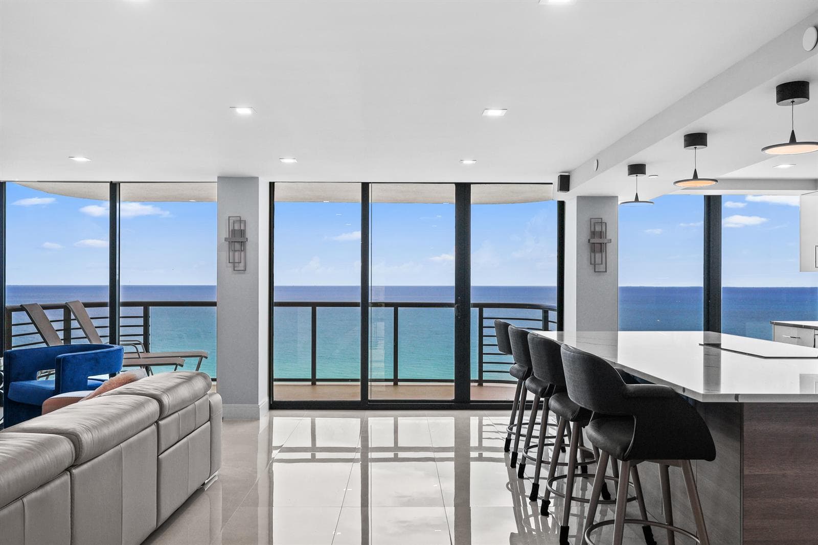 250 S OCEAN Boulevard 15D photo 1
