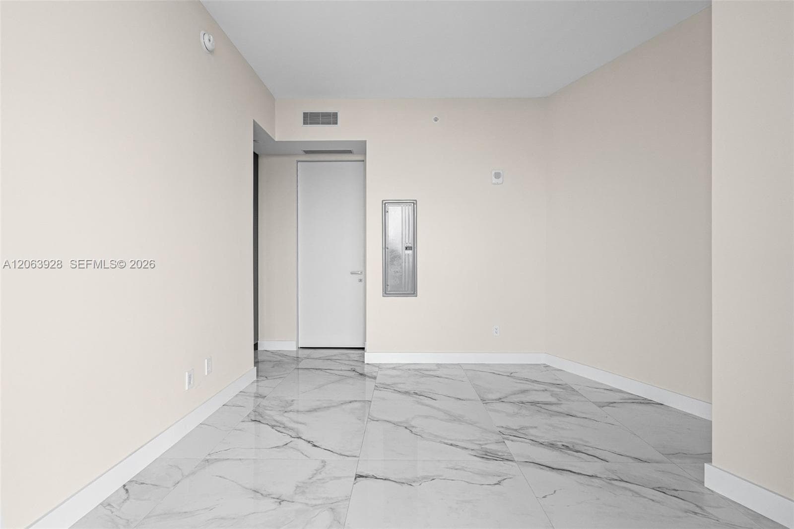 18975 Collins Ave 3605 photo 24