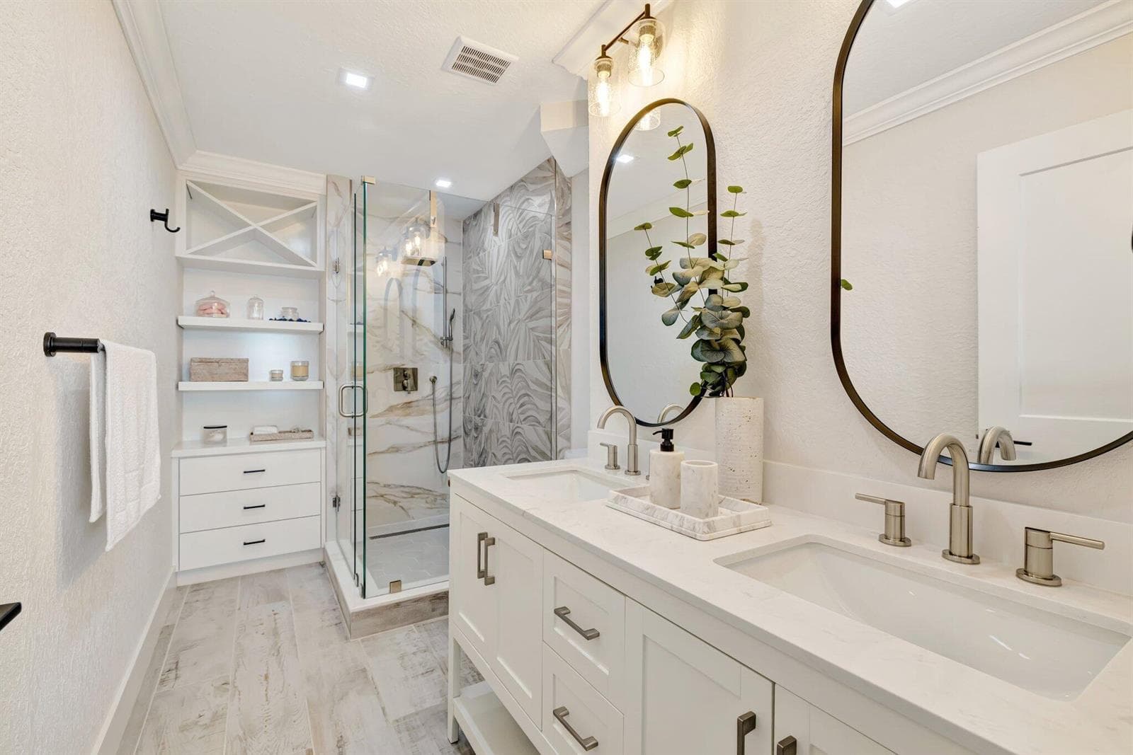 7420 S OCEAN Drive 215 photo 17