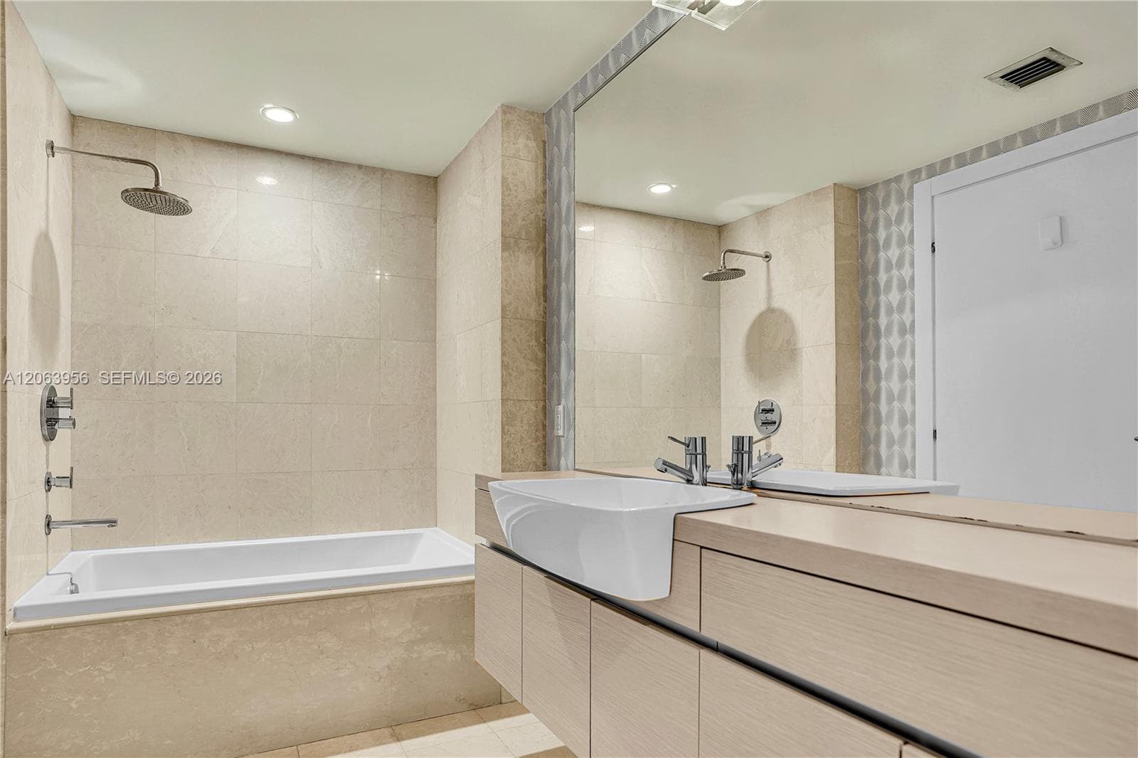 200 Biscayne Boulevard Way 503 photo 13