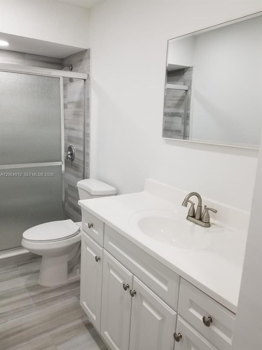 2990 NE 16th Ave 105 photo 17