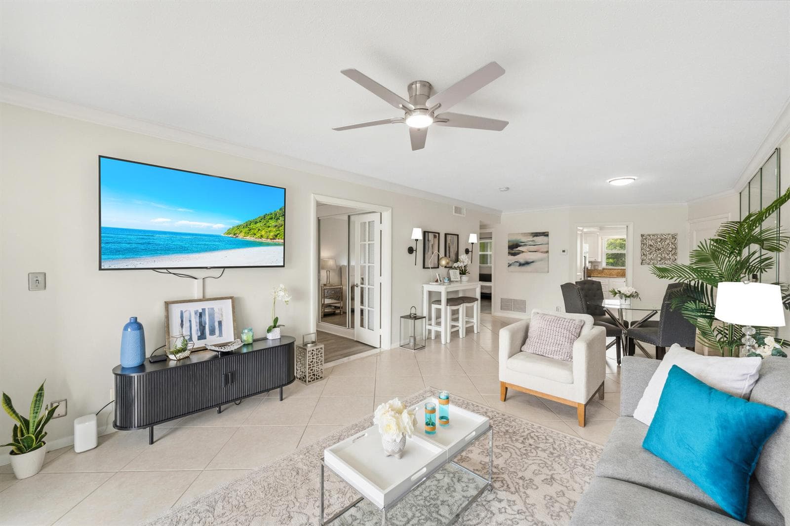 68 YACHT CLUB Drive 20 photo 2