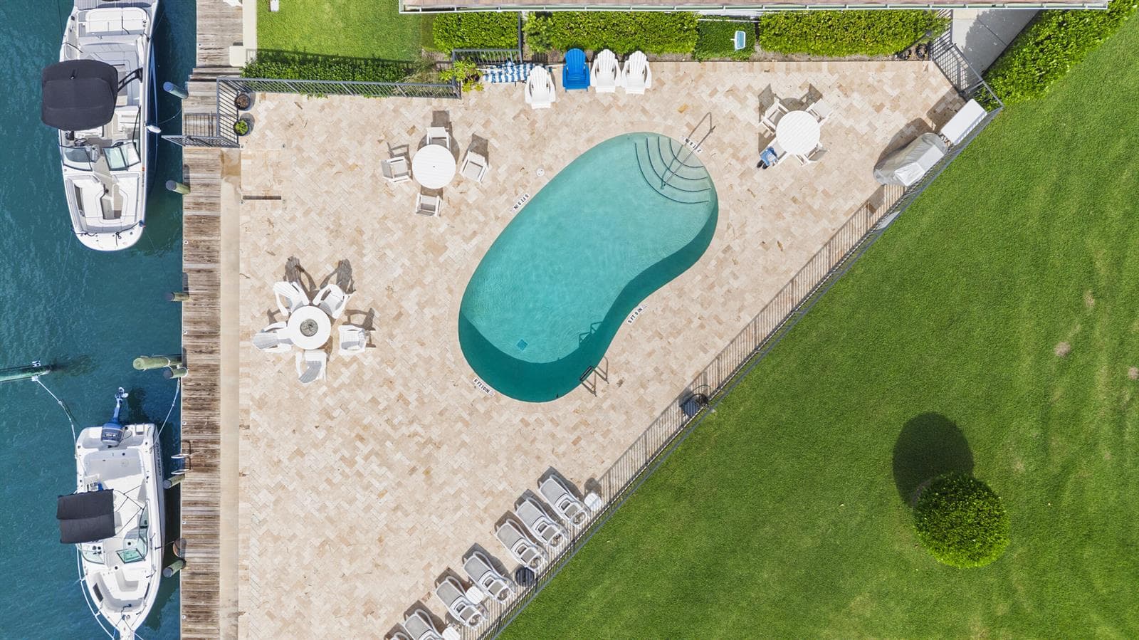 68 YACHT CLUB Drive 20 photo 17