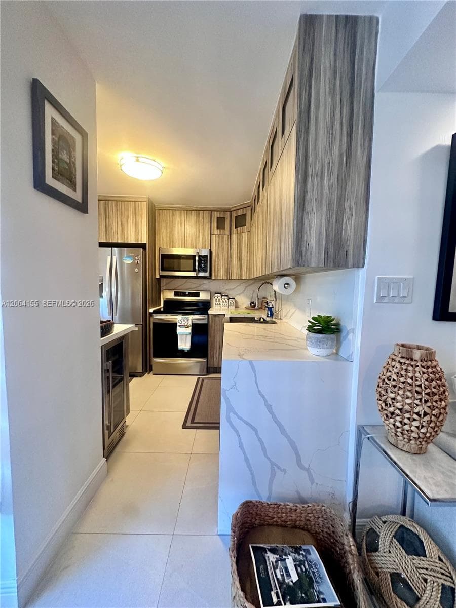 9225 Collins Ave 1407 photo 15