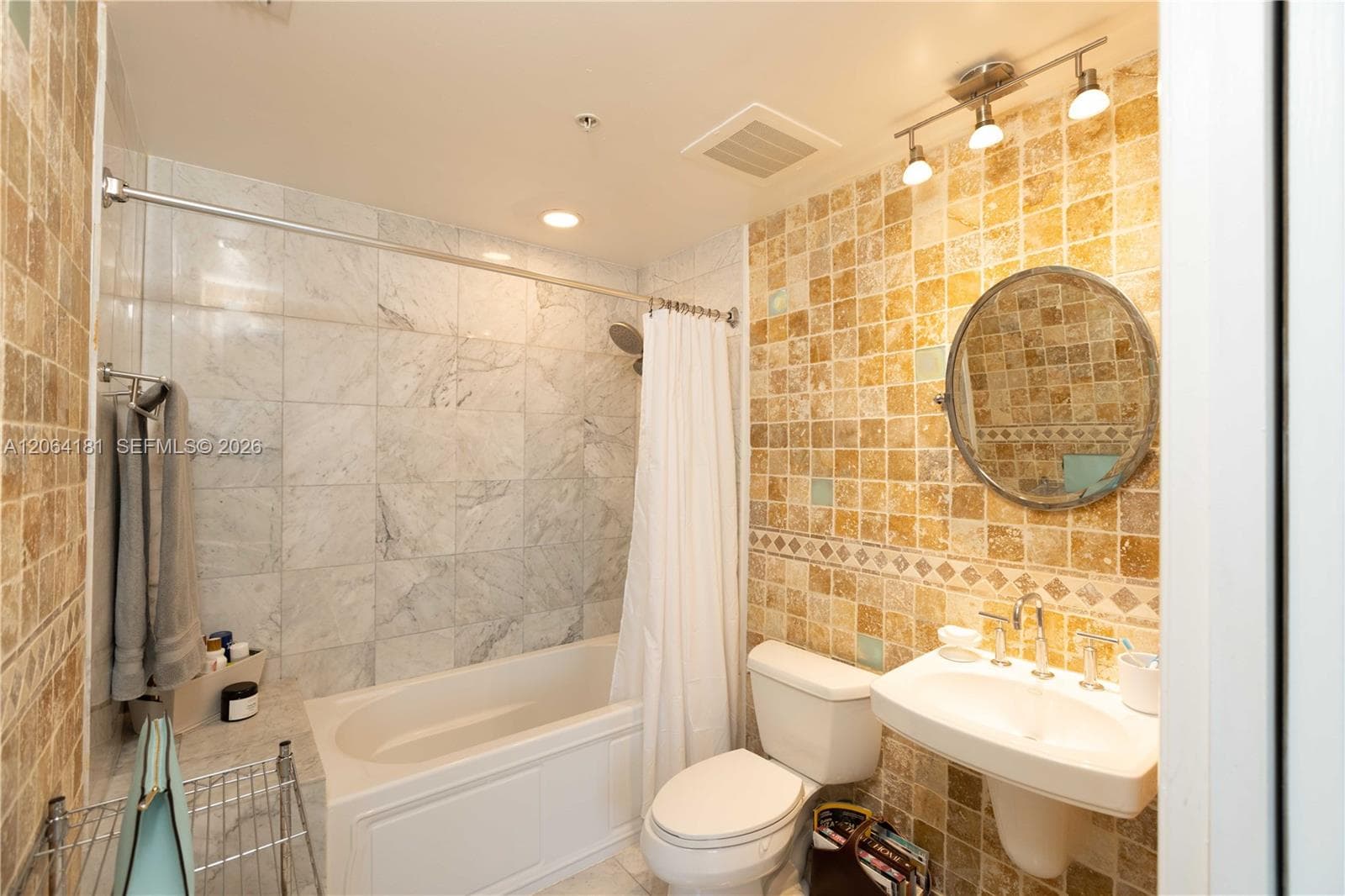6580 Indian Creek Dr 510 photo 17