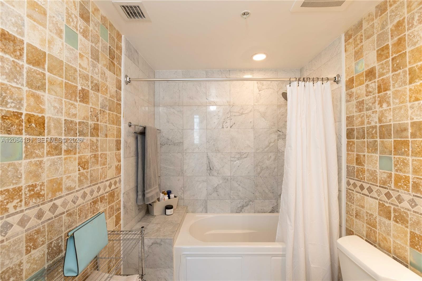 6580 Indian Creek Dr 510 photo 18