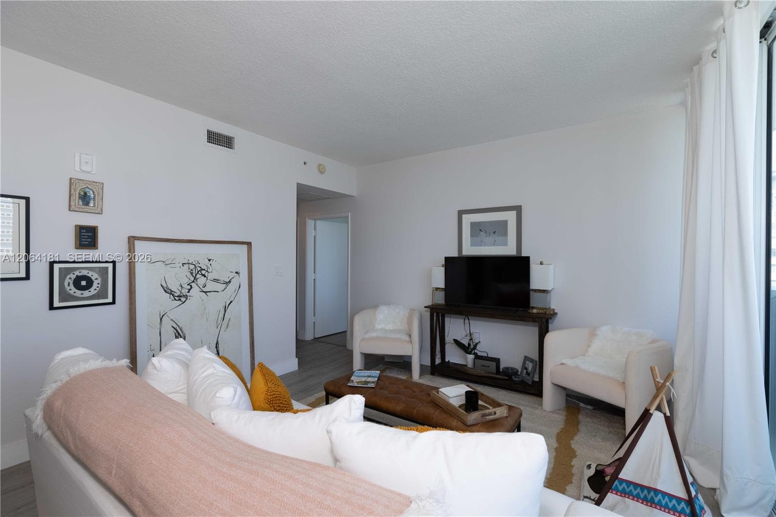 6580 Indian Creek Dr 510 photo 15