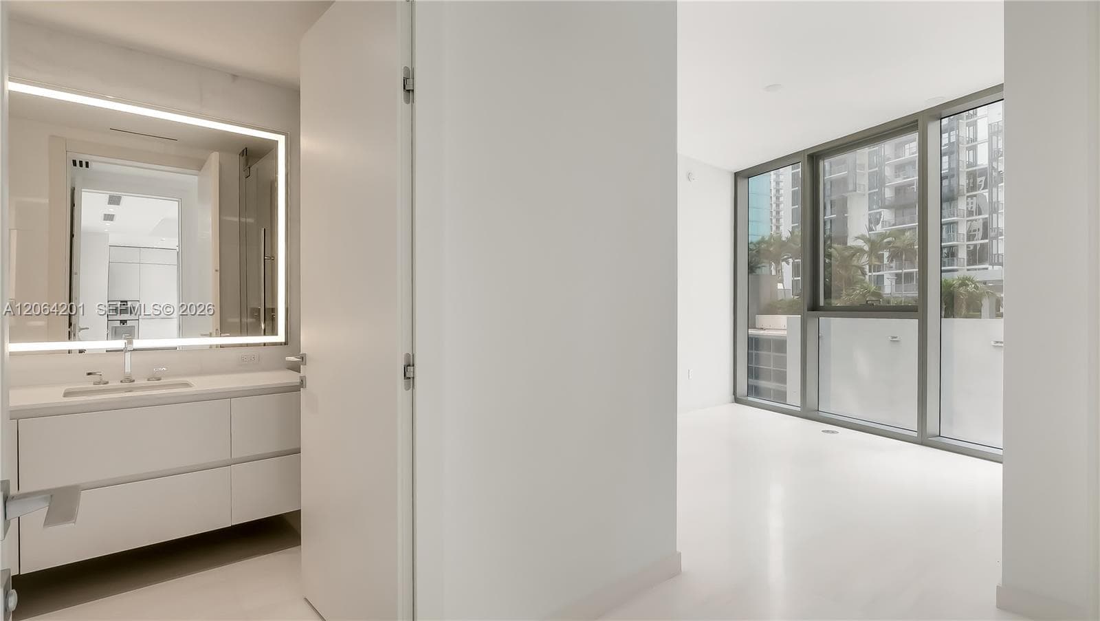 300 Biscayne Boulevard Way 1106E photo 14