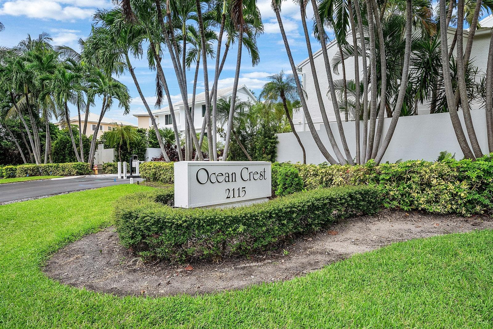 2115 S Ocean Boulevard 14 photo 13