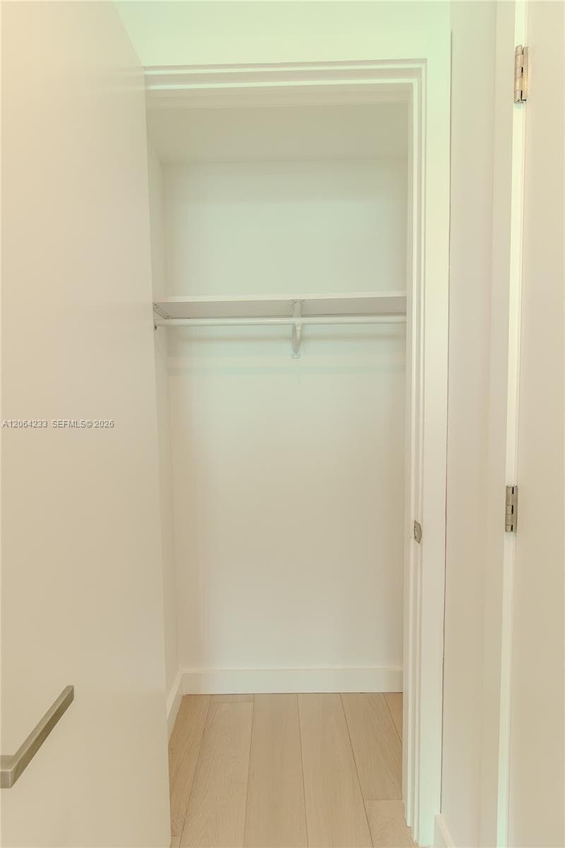 9221 E Bay Harbor Drive 307 photo 25