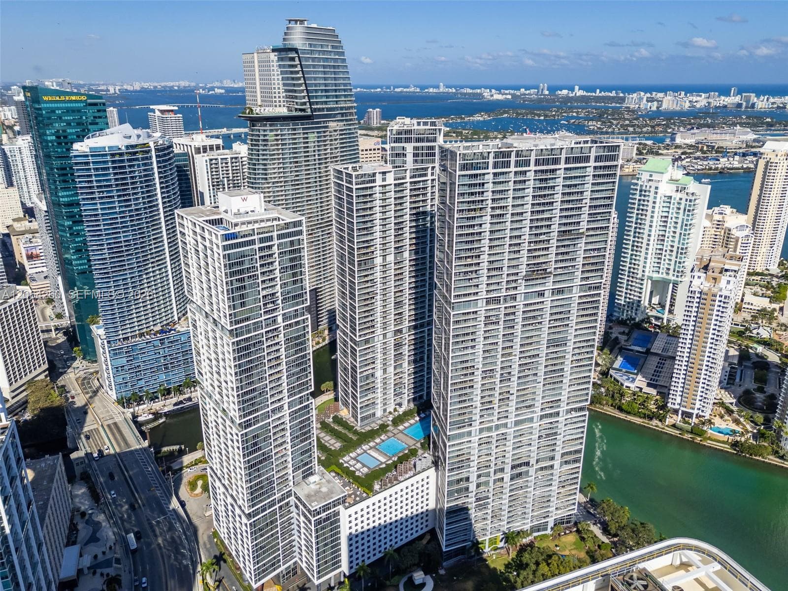 475 Brickell Ave 2813 photo 22