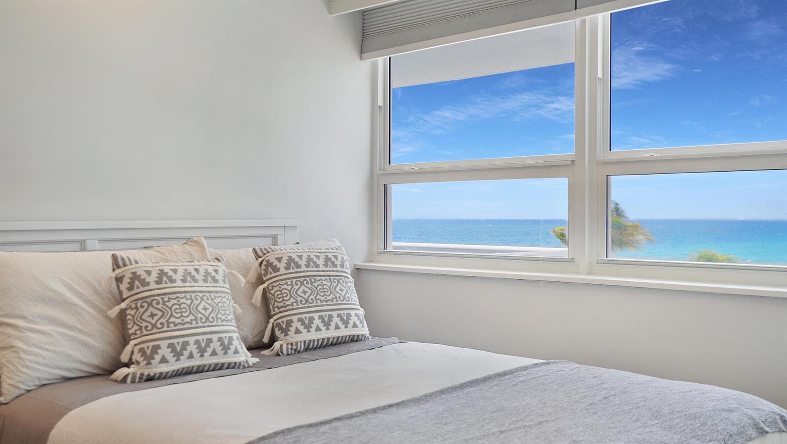 3430 Galt Ocean Drive 407 photo 18