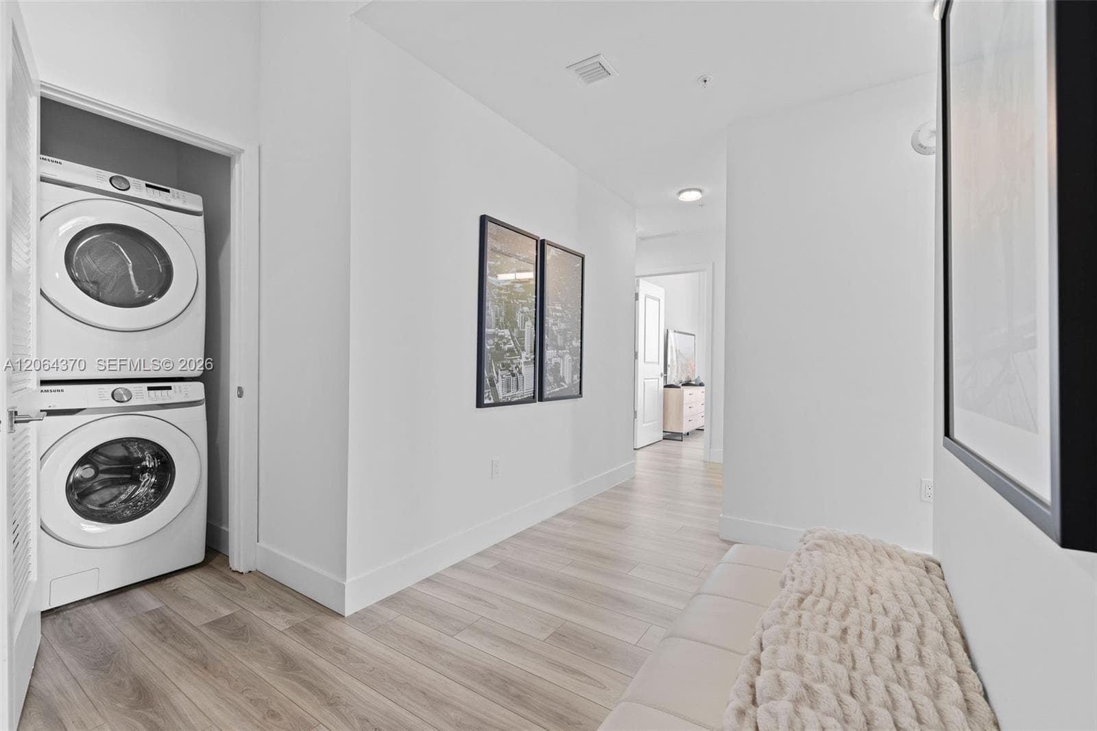 101 Diplomat Pkwy 2310 photo 16