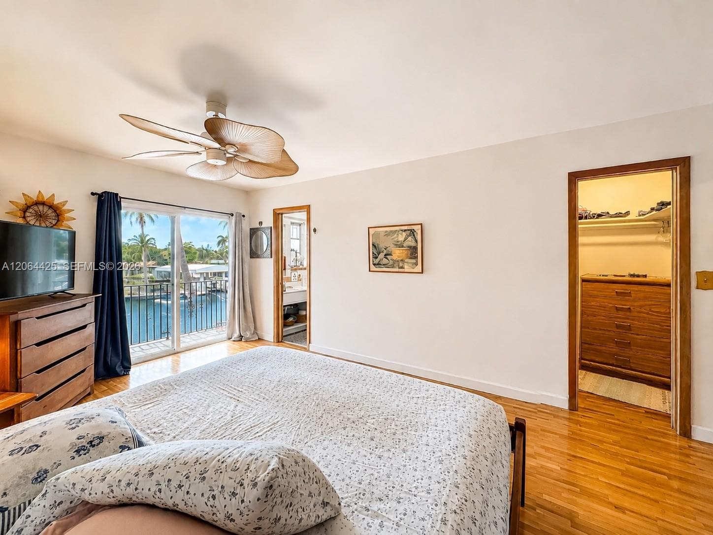 2205 1/2 NE 123rd St 2205 photo 15