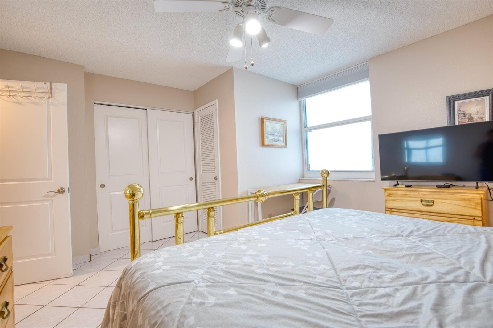 111 BRINY Avenue 16-08 photo 18