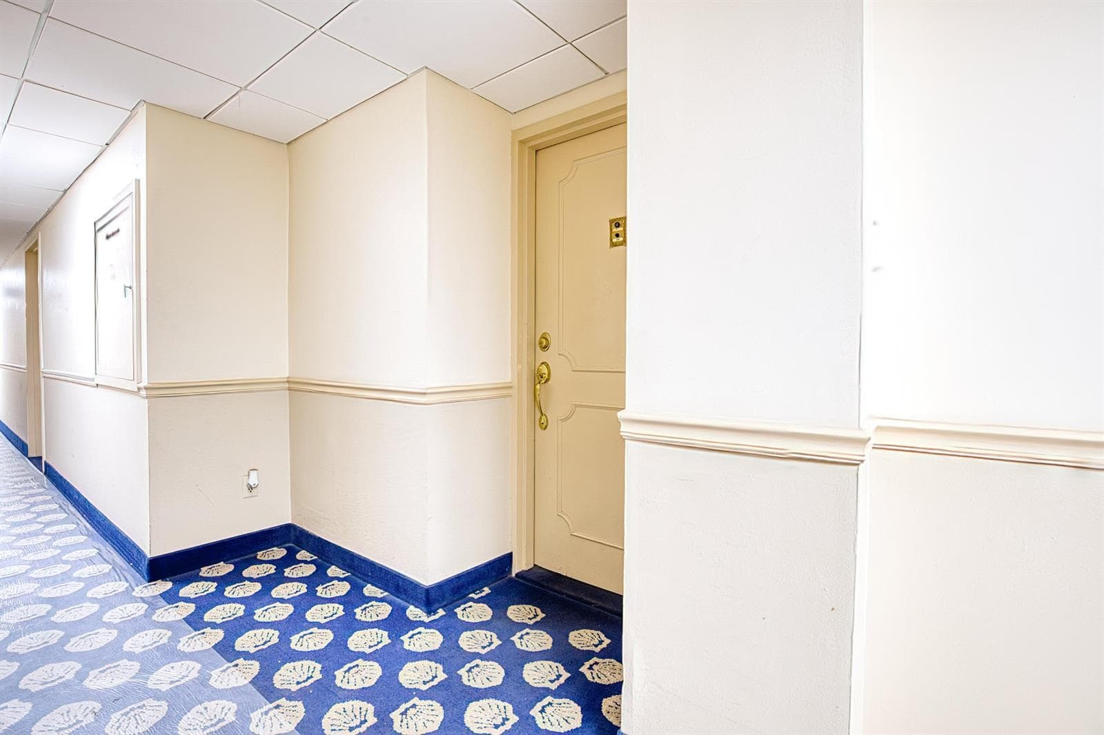 111 BRINY Avenue 16-08 photo 21