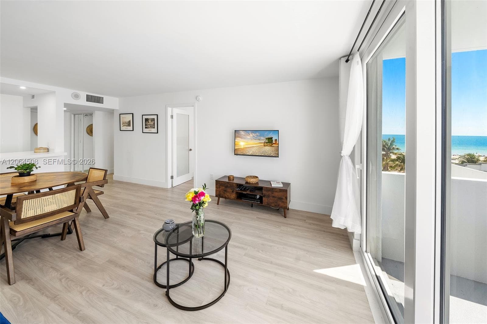 345 Ocean Dr 610 photo 10