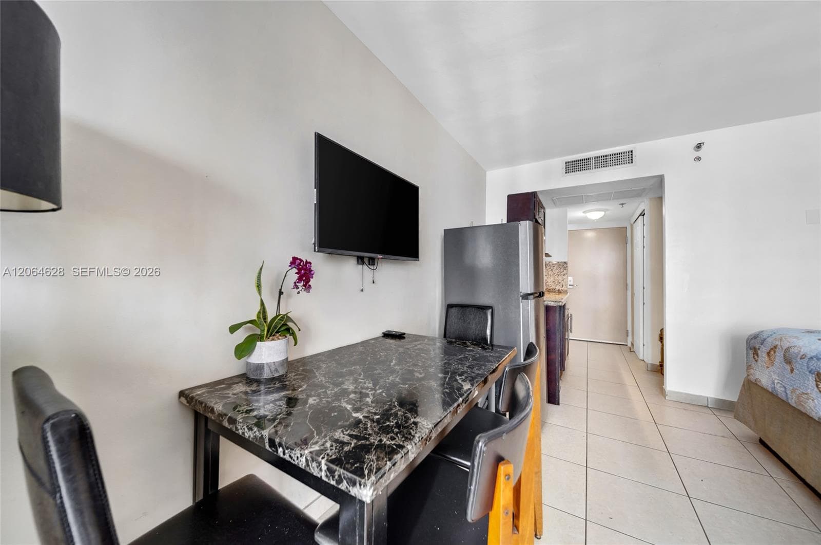 19201 Collins Ave 1117 photo 13
