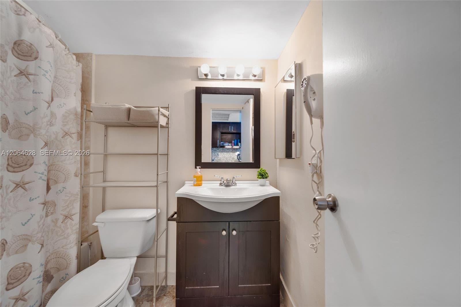 19201 Collins Ave 1117 photo 16
