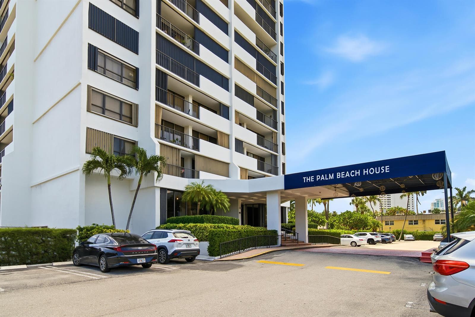 5600 N Flagler Drive 2202 photo 9