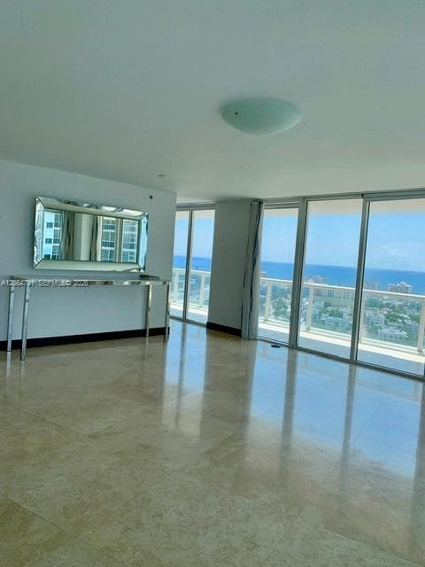 450 Alton Rd 2207 photo 2
